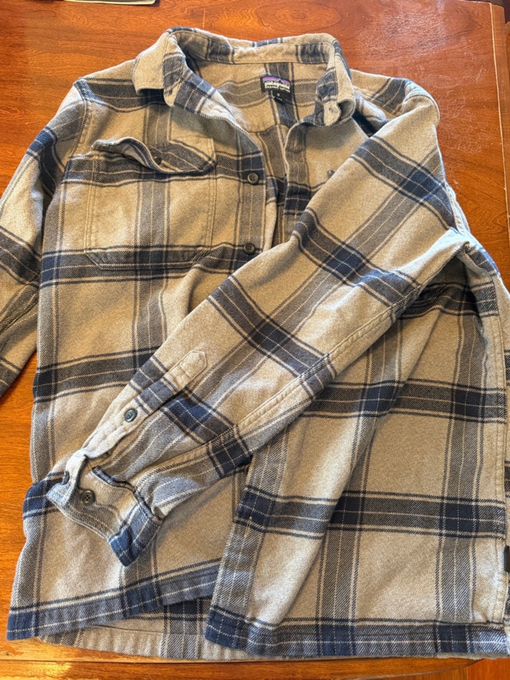 Patagonia Tan and Navy Plaid Flannel Shirt 100% organic cotton